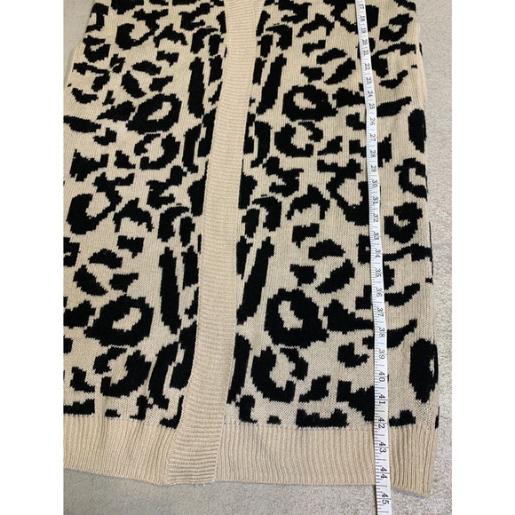 Blank NYC Long Sweater Womens Large Beige OpenFront Safari Animal Print Cardigan - Picture 11 of 12